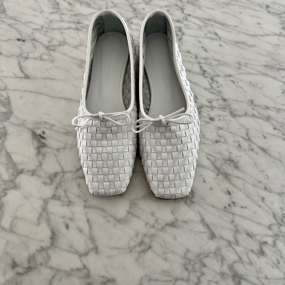 Freda Salvador Shoes - New! Freda Salvador White Woven Jada Ballet Flats. Size 38.5